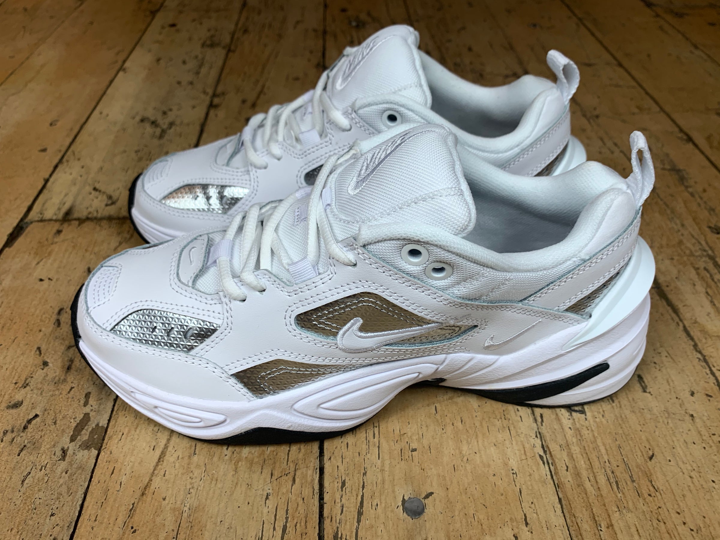 nike mk2 tekno silver