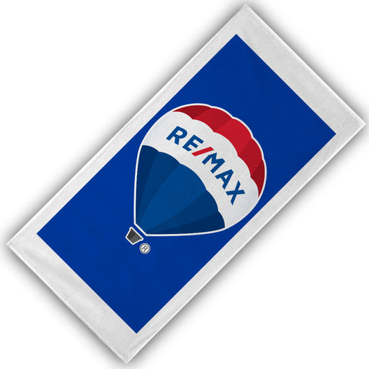 1.5” 50th Anniversary Lapel Pin – Ideas Unlimited Promotions - RE/MAX  Approved Supplier