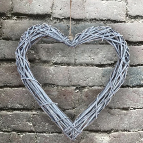 Rustic Rattan Heart with Grey Wash 60cm 10733
