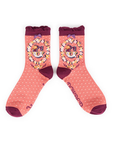 Powder Alphabet Ankle Sock - G 8008