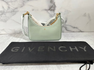 Givenchy Shoulder Bag - Capsule Wardrobe