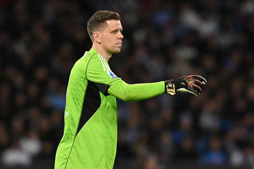 Szczesny usa guanti da portiere Reusch