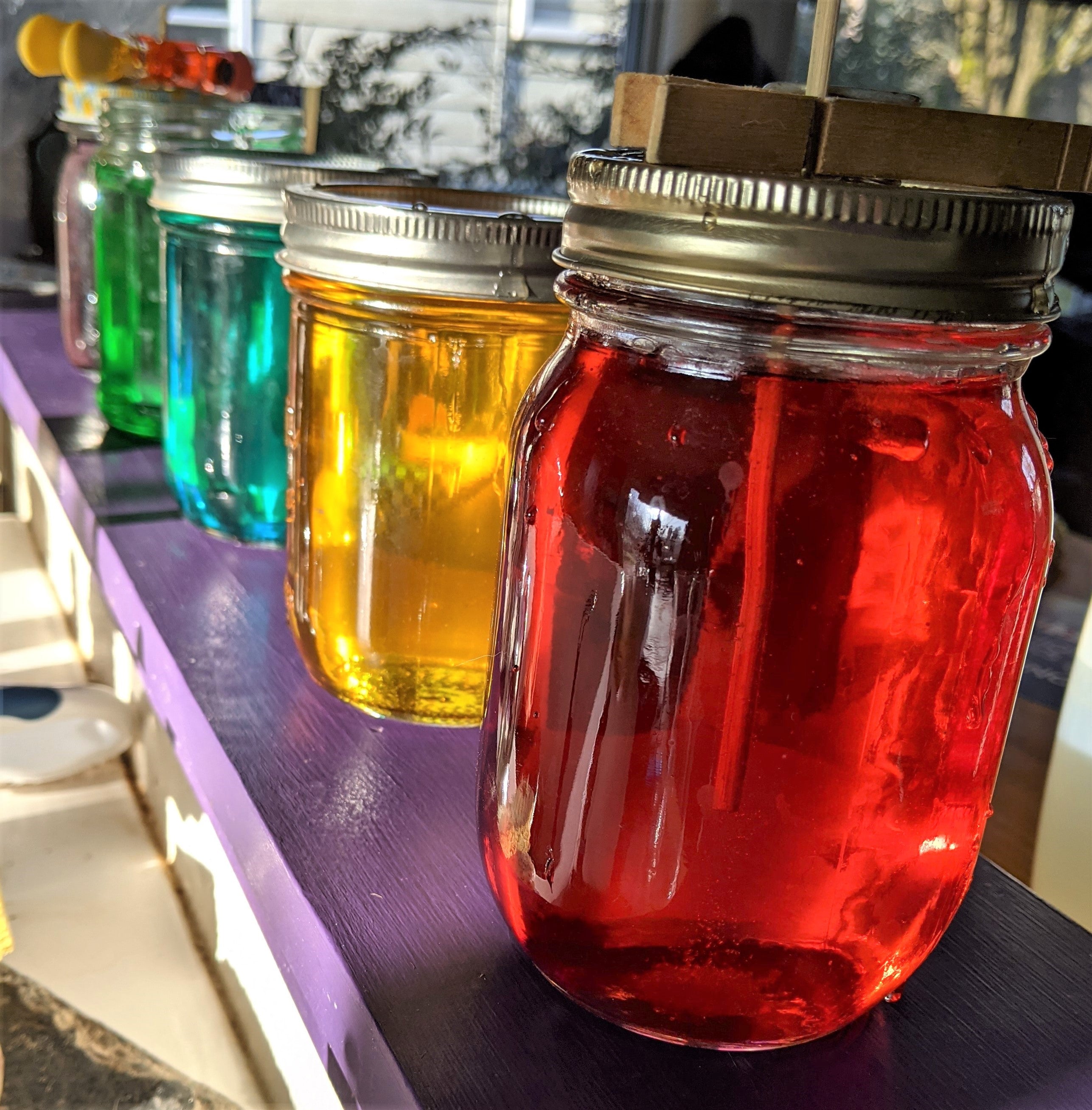 rainbow rock candy jars | Yellow Scope
