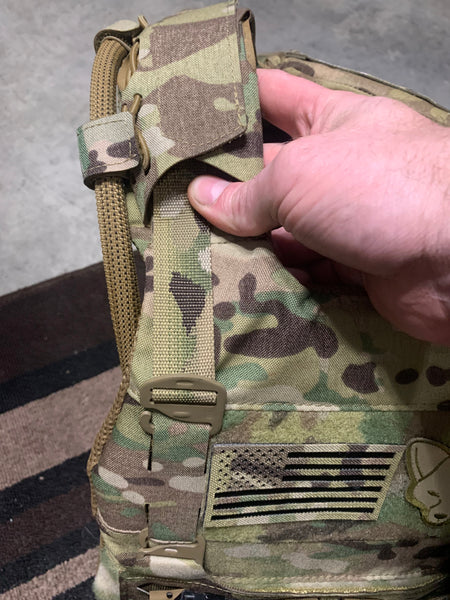 Plate carrier hydration setup: how to mount IcePlate MOLLE Sleeves to your Ferro Concepts Slickster
