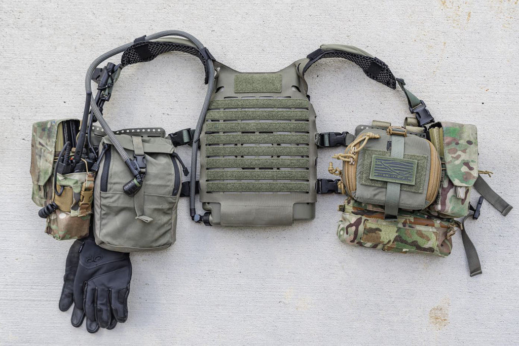 Qore Performance Battle Jacket is an IcePlate EXO-CRH (Chest Rig Hydration) with a 34 Alpha Split Chest Rig by Spiritus Systems