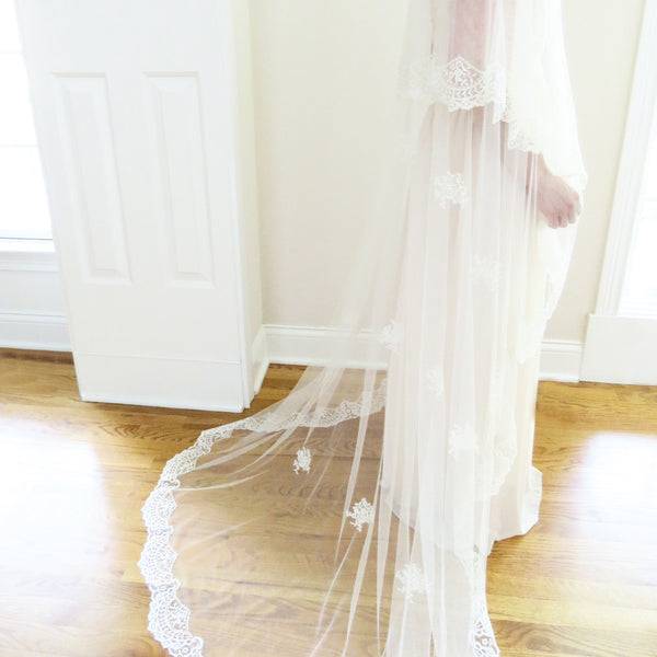 bridal mantilla veil with traditional spanish lace and appliques