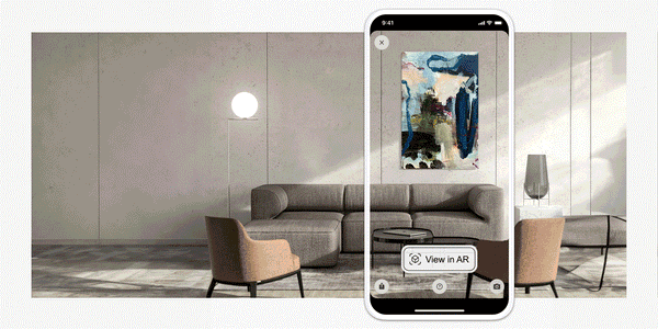 En mobil som viser flere malerier igennem 'View in AR'-funktionen