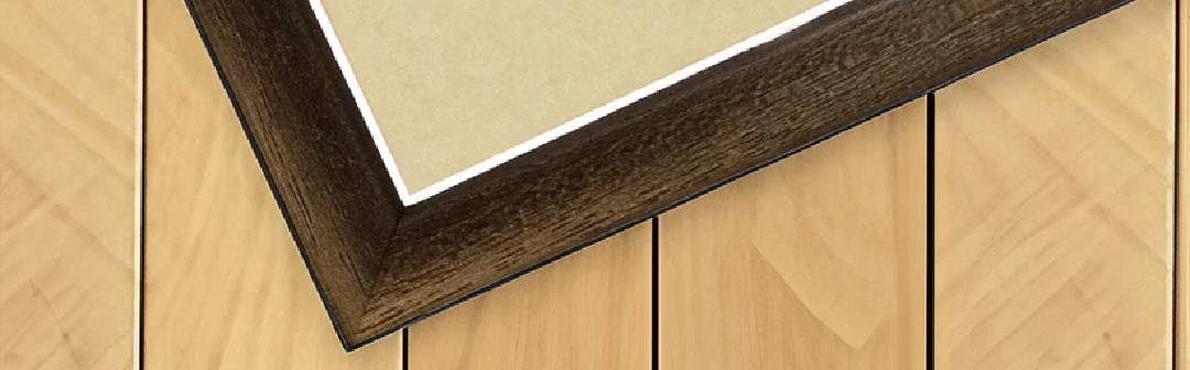 cornice.jpg__PID:c09a87d0-4722-4115-9d6f-568e651c27e3