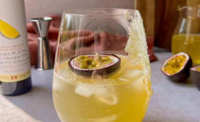 Cocktail aux fruits de la passion et vinaigre de citron