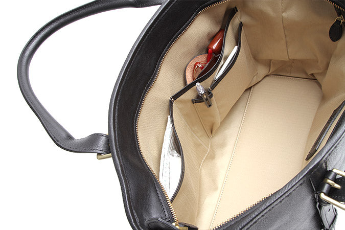 Front pocket ideal for storing frequently used accessories