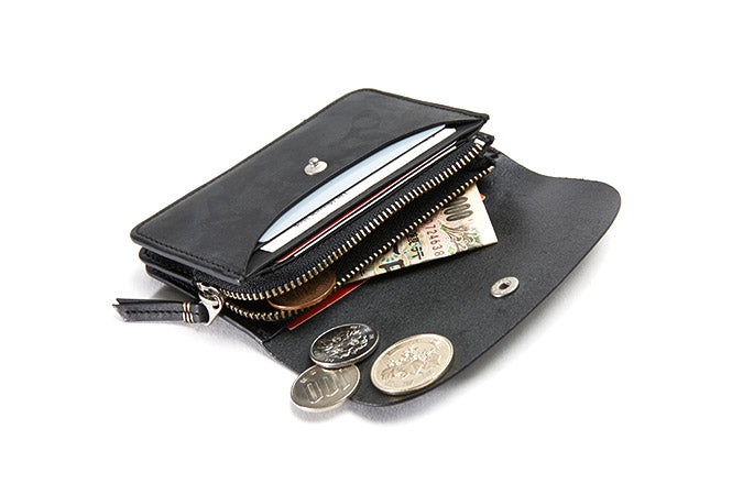 Interior design allows you to store coins, cards, and bills even if it is small.