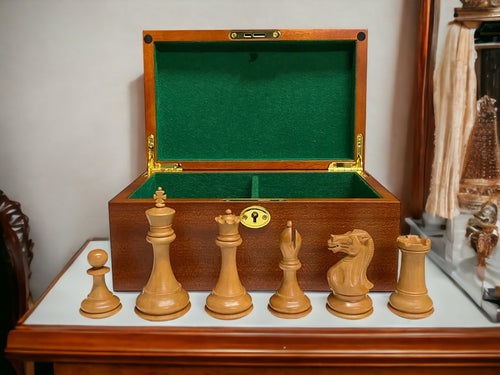 Antique Staunton Collectors Series Chess Men & Box