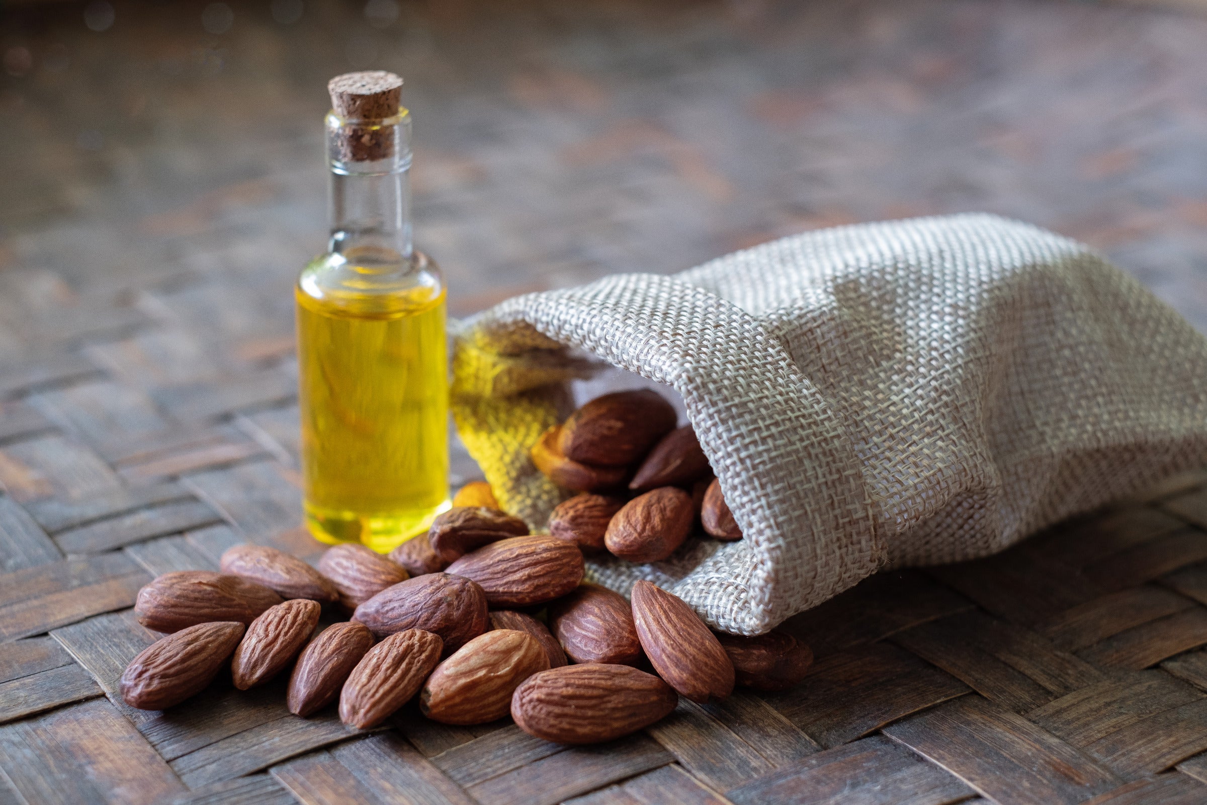 Massage Almond Oil on the Face to Tighten Sagging Skin
