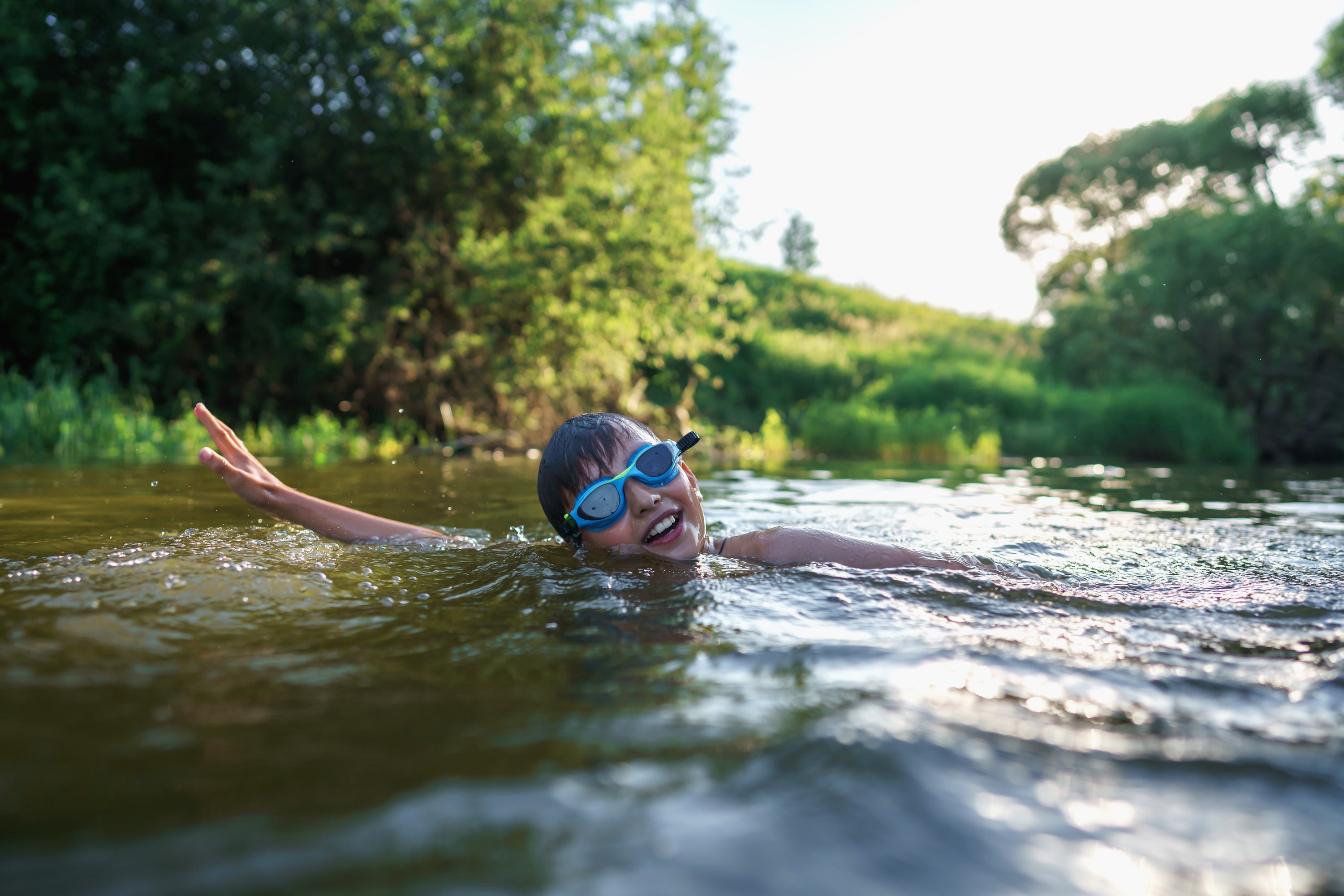 Water Treatment for Sunburned Eyes in Particular Situations