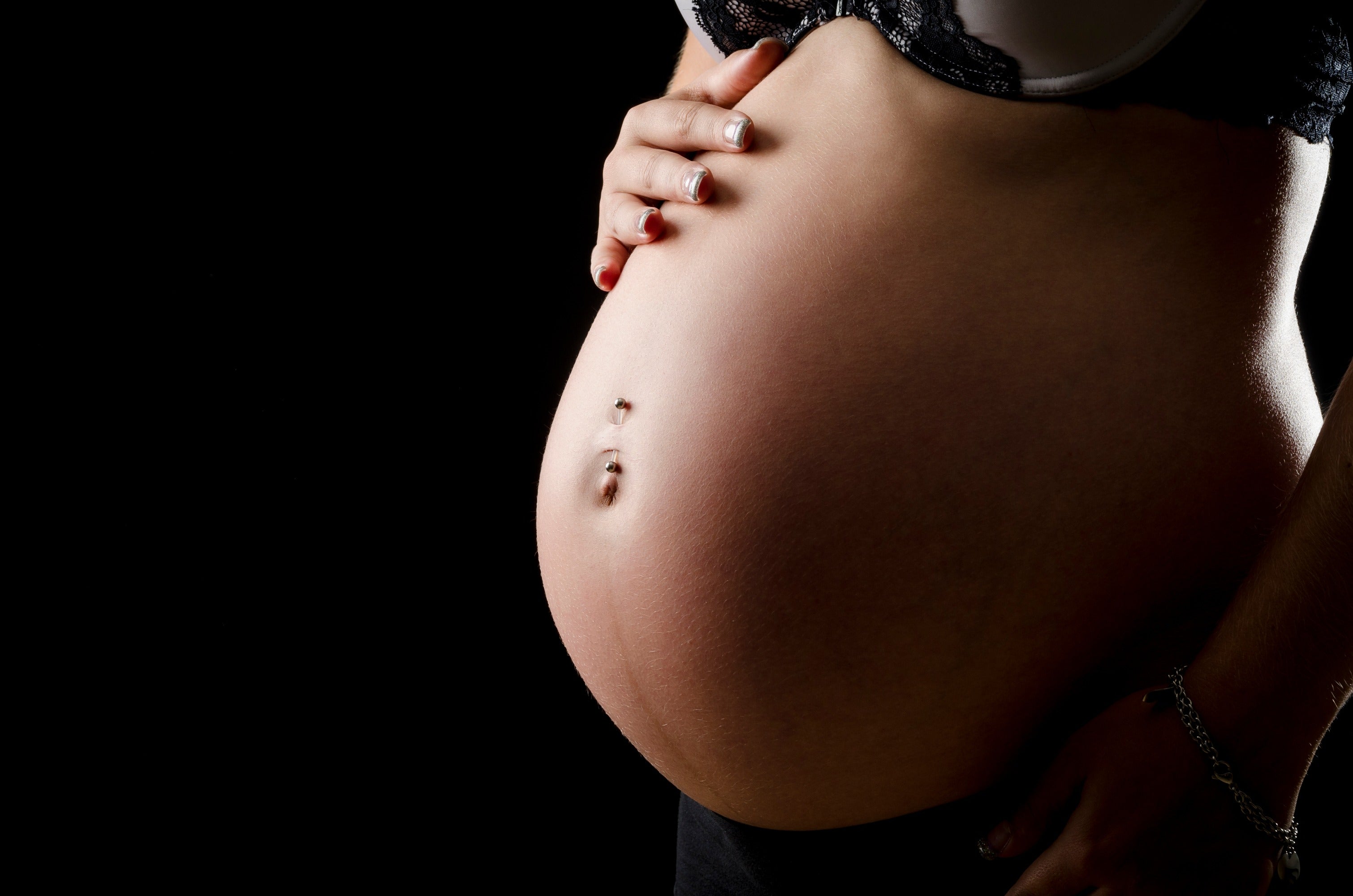 Potential Risks of Body Piercing While Pregnant