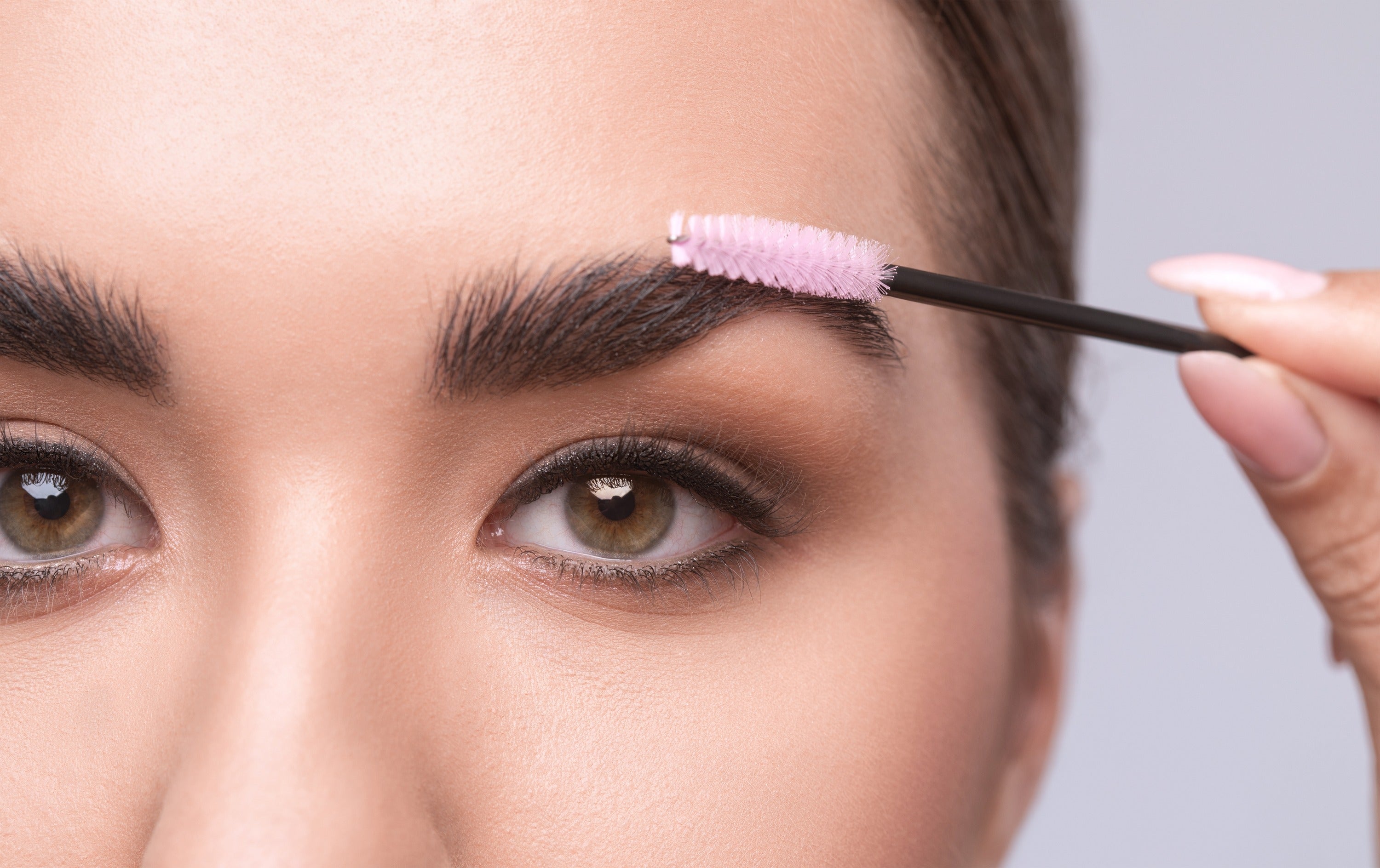 The Advantages of microblading over eyebrow threading