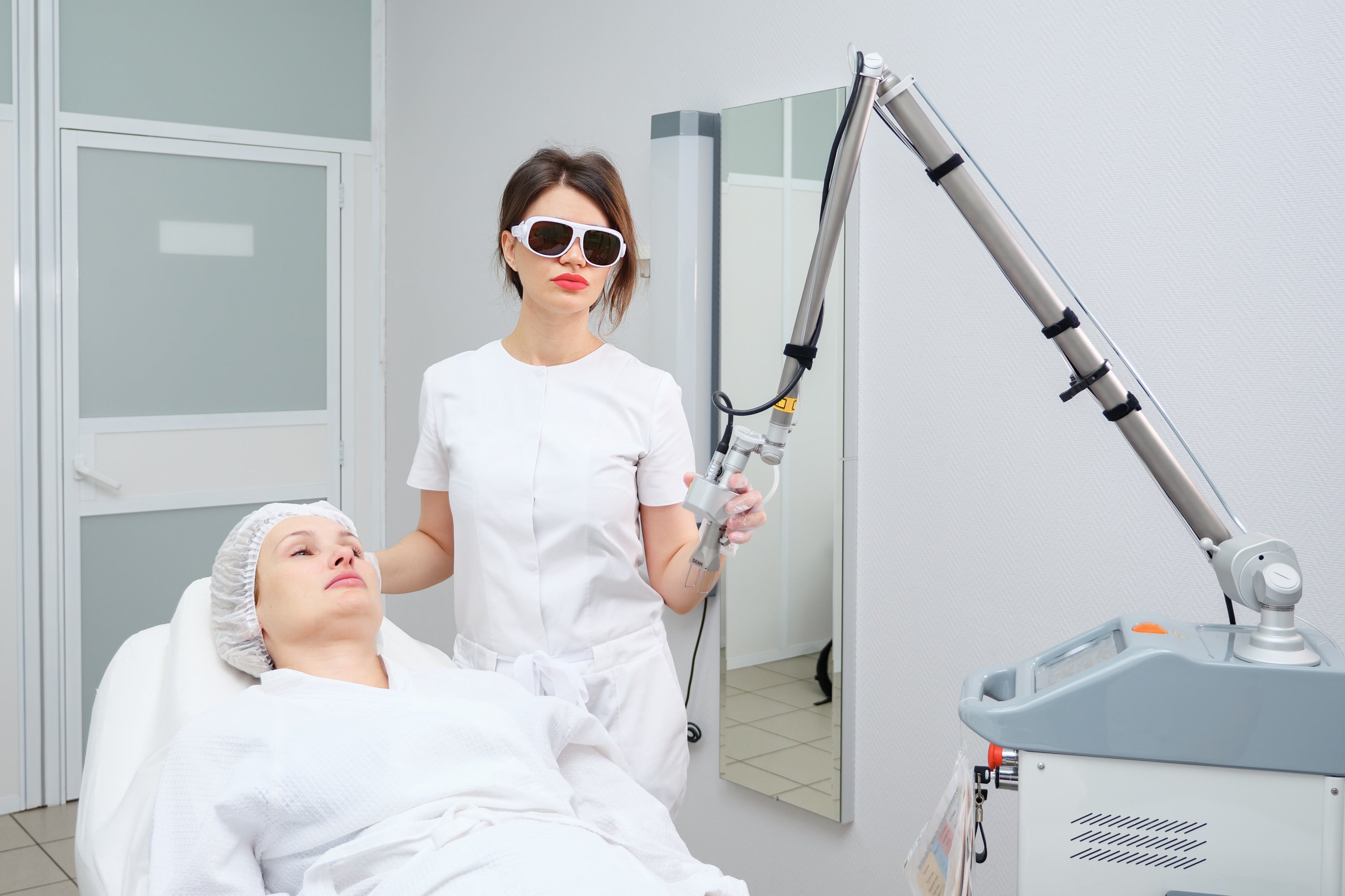 The use of lasers for hair removal on the face