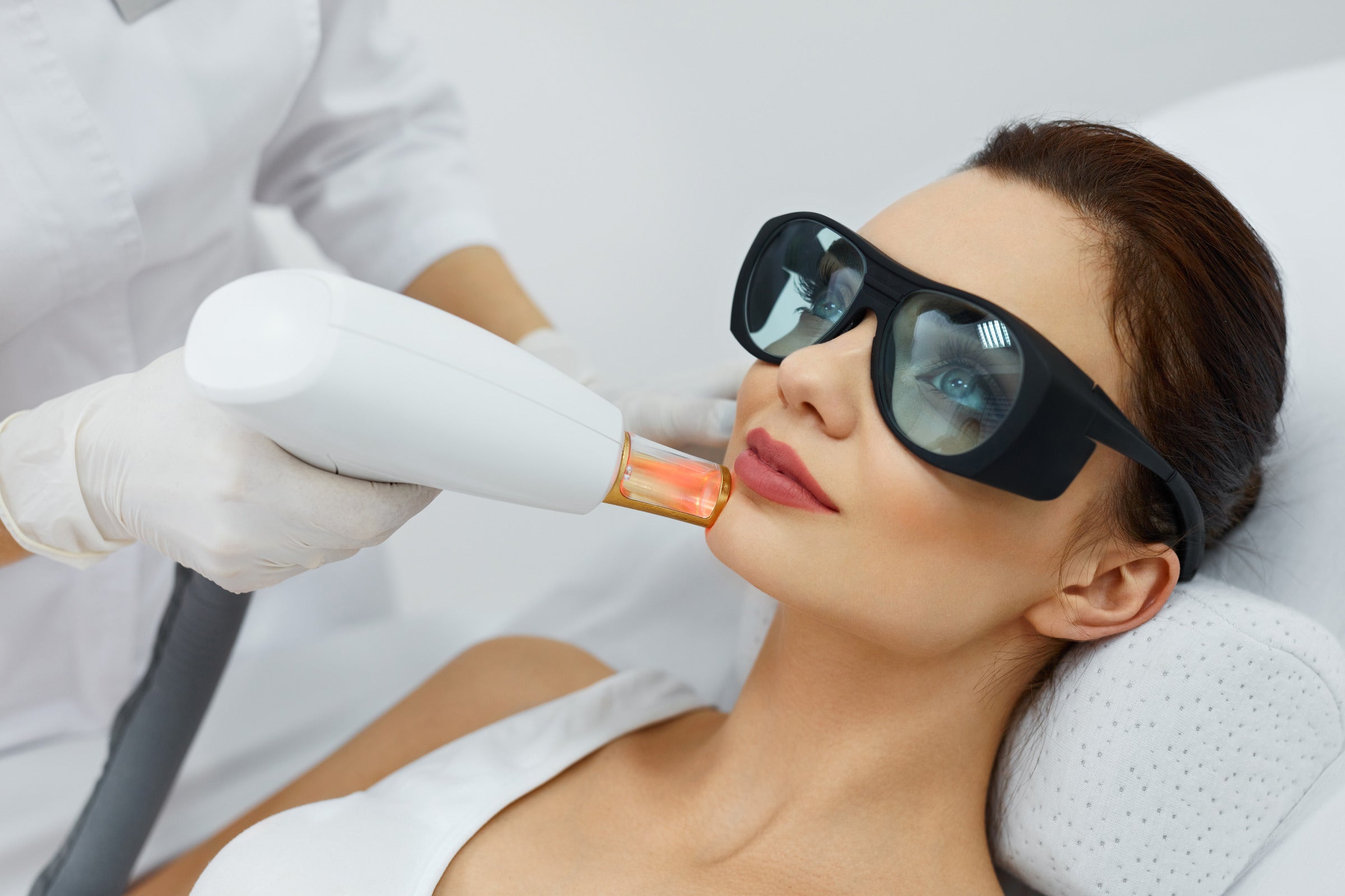 Risk of Infection and Scarring Disadvantages of Laser Resurfacing