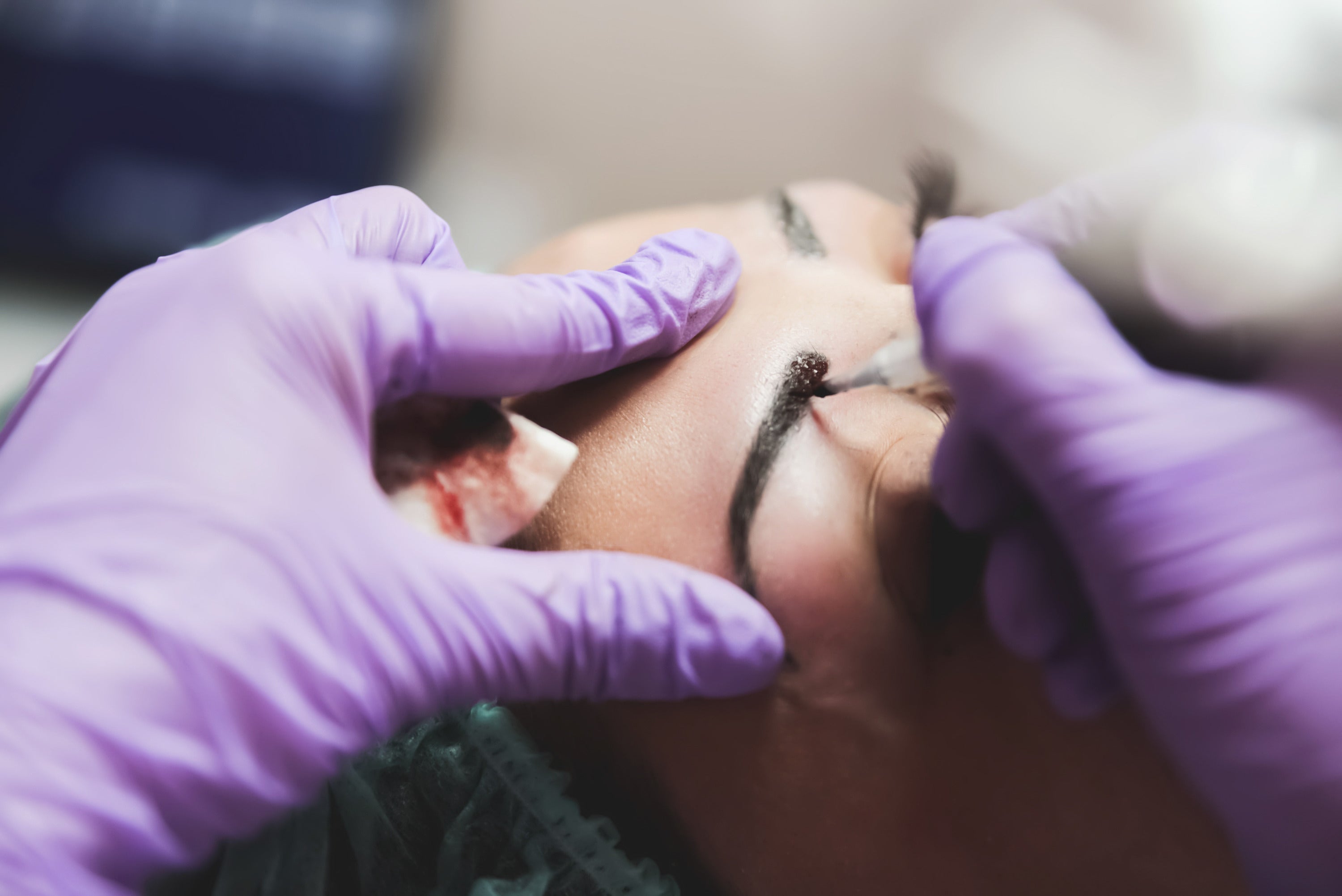 Bad Microblading Signs of Infection or Complications