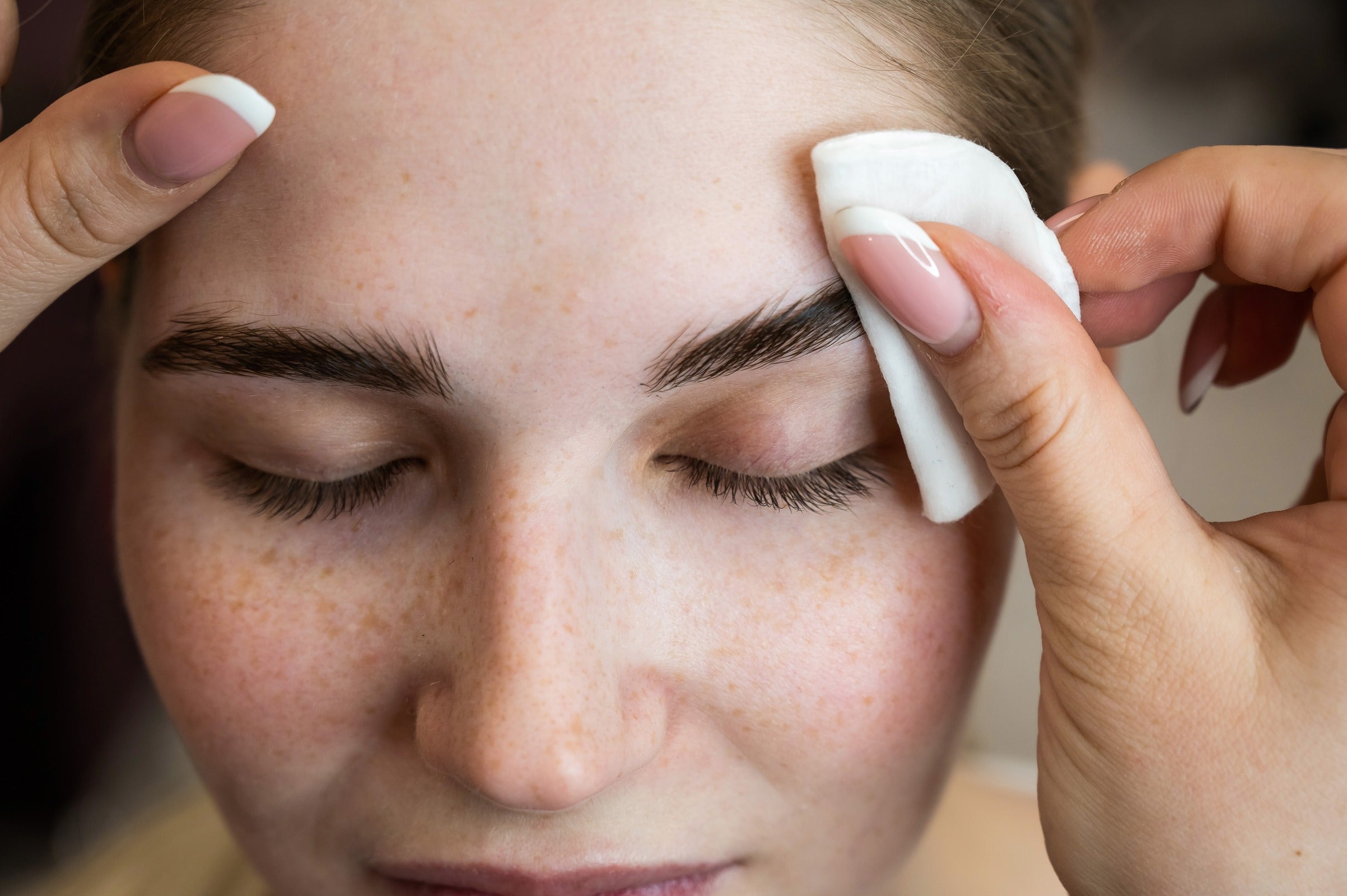 Taking Care of My Microbladed Eyebrows After Waxing