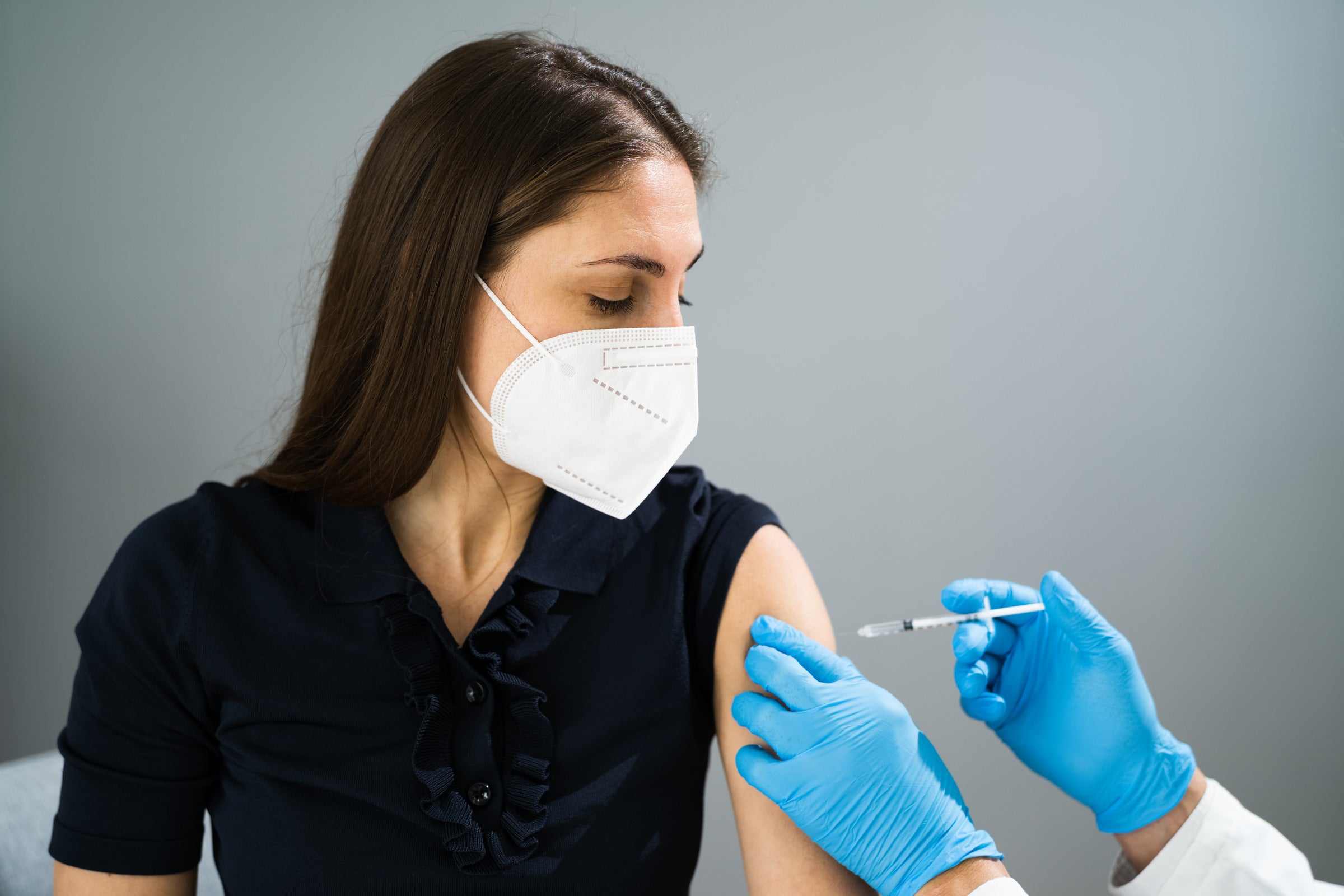 6 Precautions When Getting The Flu And Covid Vaccine