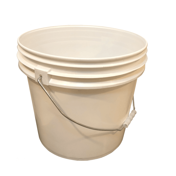 ISMART 5 Gallon bucket-Deluxe Series Kit-5 G. ISMART bucket, bucket  station, padded seat, grit shield package