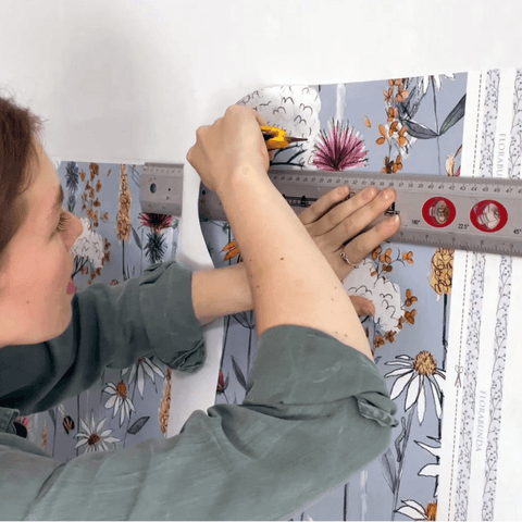 How to Trim Wallpaper