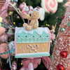 Picture of Viv! Christmas Kerstbeeld - Gingerbread Brievenbus - pastel - roze groen - 36cm