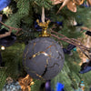 Picture of Viv! Christmas Kerstbal - Hert - set van 2 - glas - zwart met gouden marmerlook - 13,5cm
