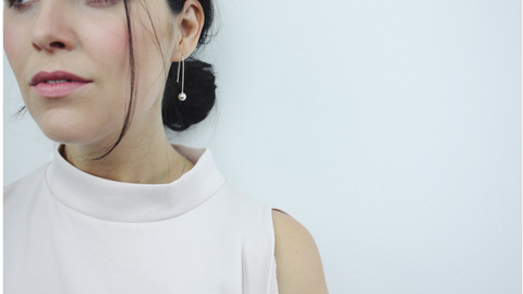 blog talking about the new aw minimal jewellery collection by lines and current