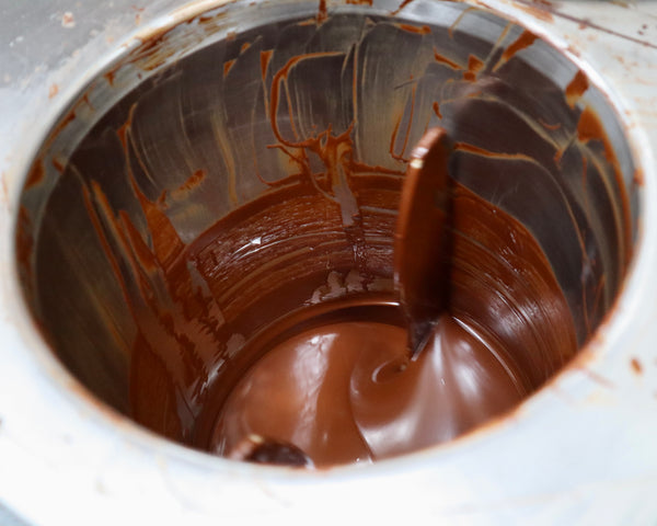 Tempering chocolate machine 