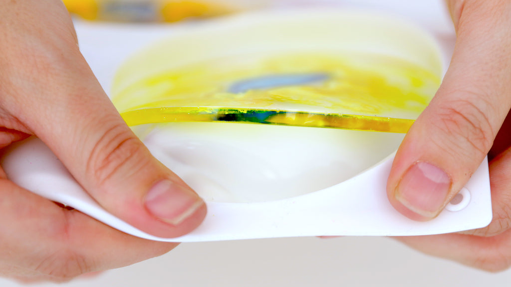 Prevent Bendy Resin - thin layer of resin
