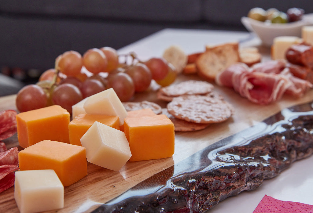 charcuterie board artresin epoxy resin is food safe resin