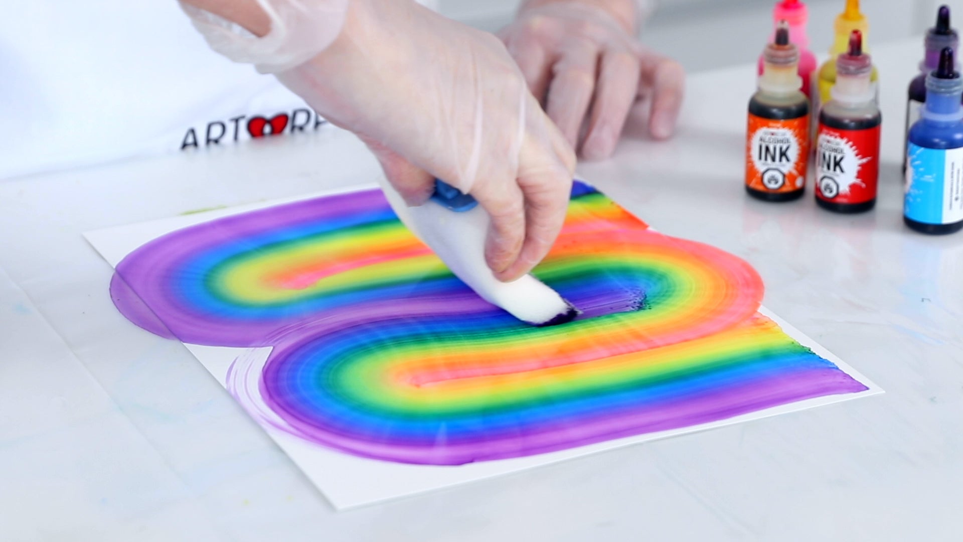 create a rainbow with alcohol ink and yupo paper