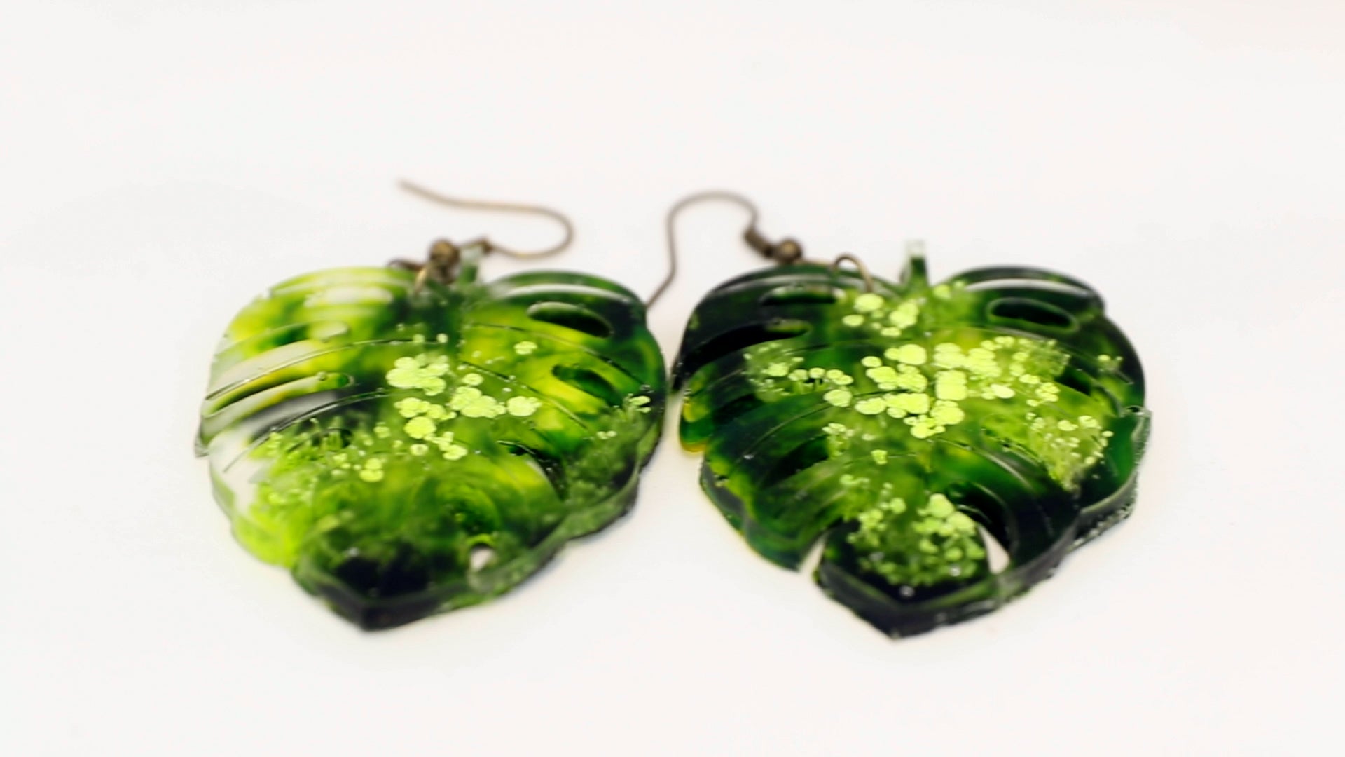 monstera leaf resin earring jewellery set