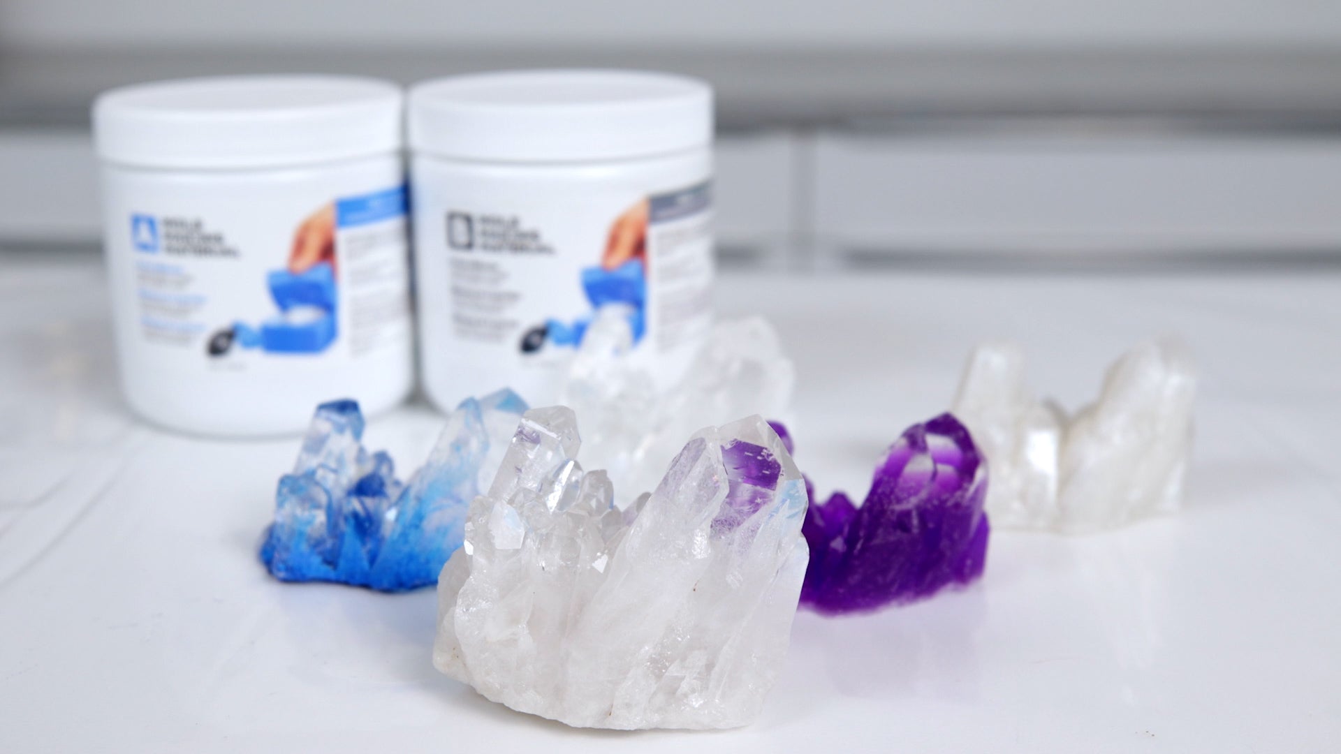 make your own resin crystals for resin geode art