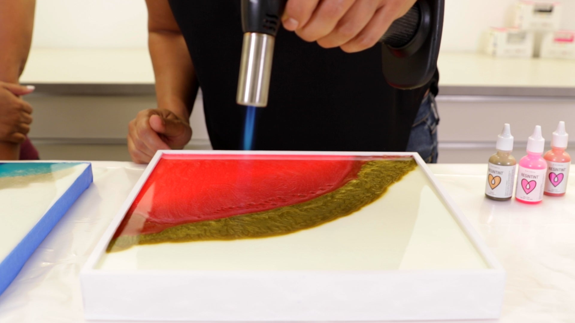 Create Resin Flow Art - Torch the resin once again to remove any remaining bubbles