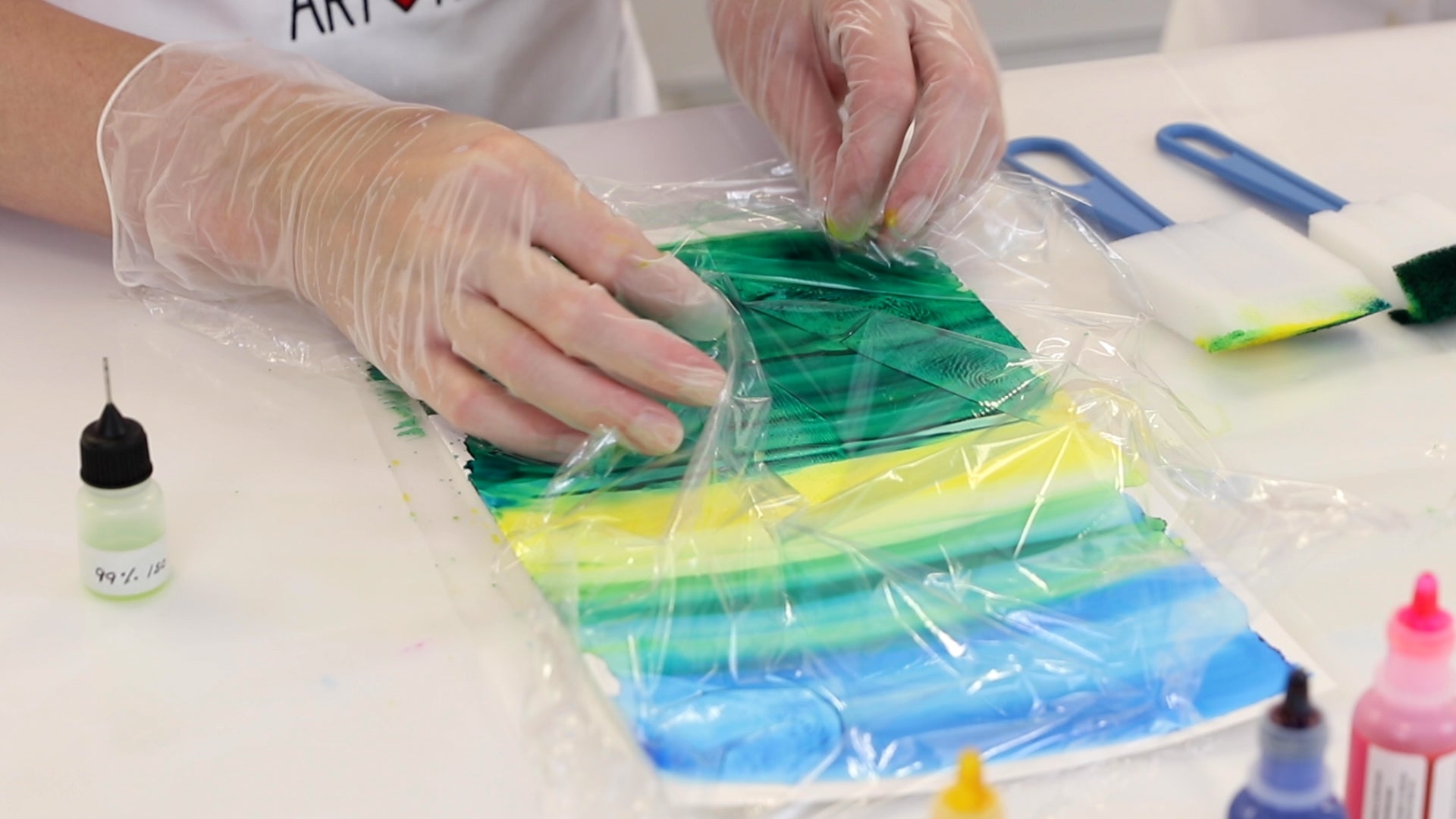 Paint With Alcohol Ink On Yupo Paper - Plastic Wrap Technique