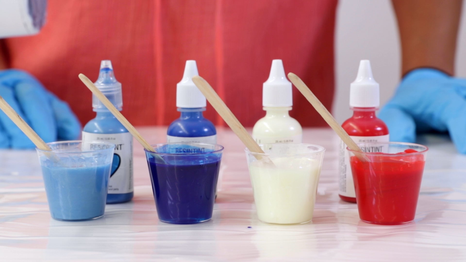 Make A Resin Tumbler - plastic shot glass per colour tint