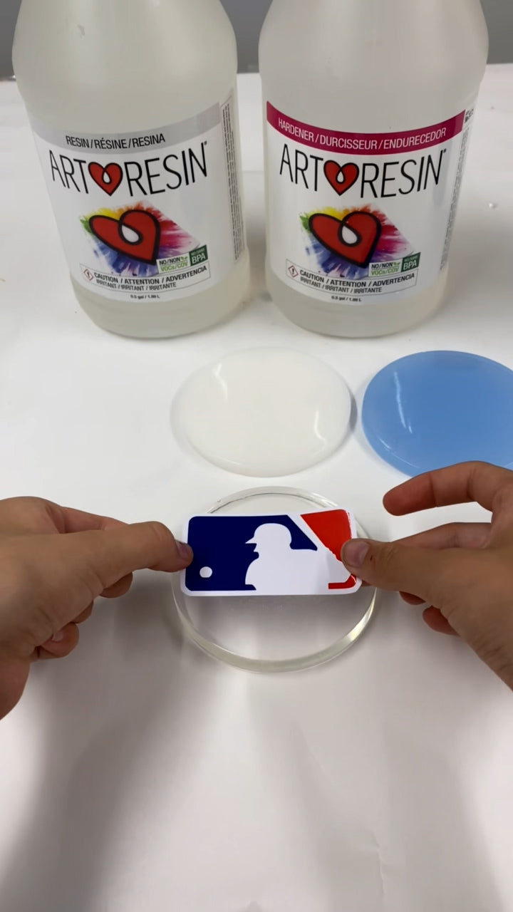 applying cricut vinyl decal to cured resin coaster