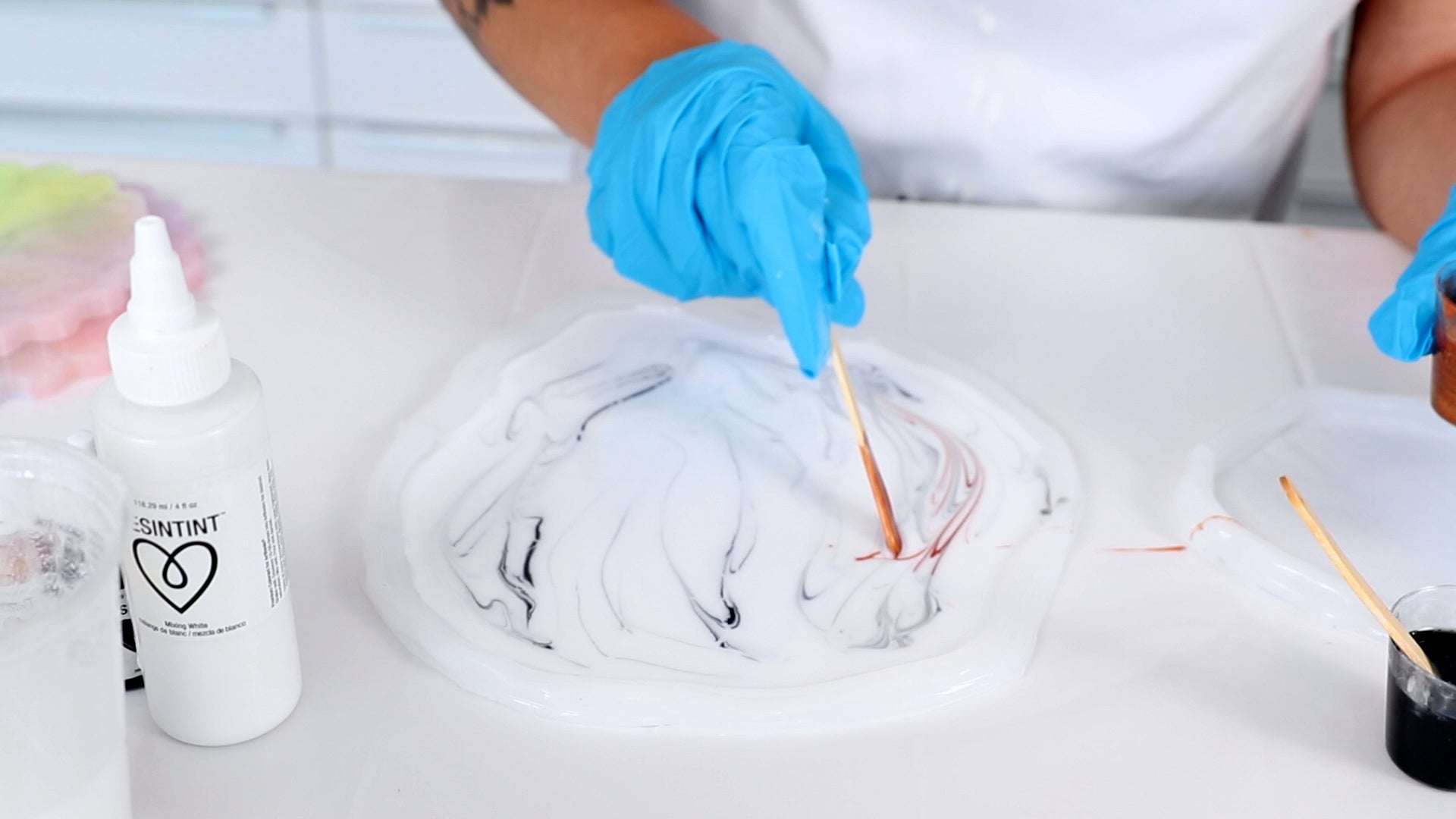 how to create marble effect with epoxy resin