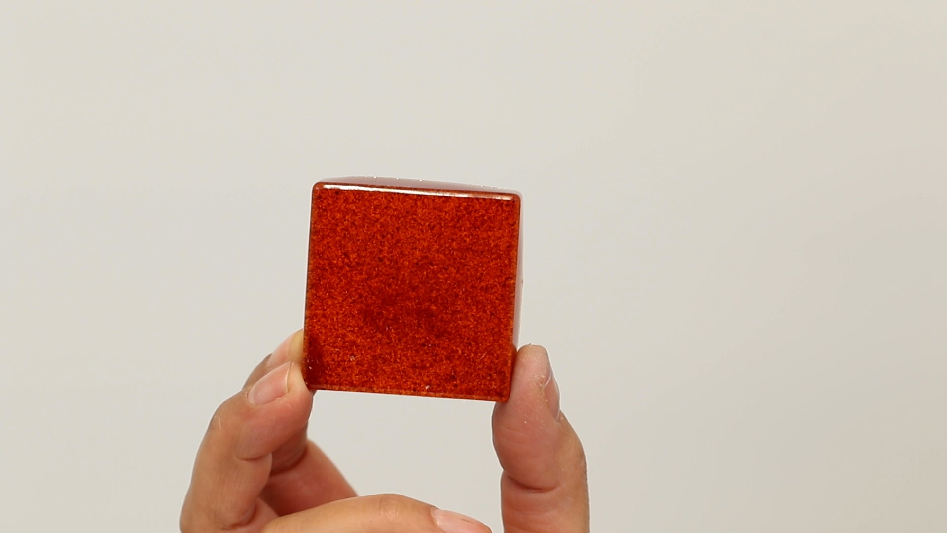 how to color clear epoxy resin - paprika is not fine enough to dissolve in epoxy resin