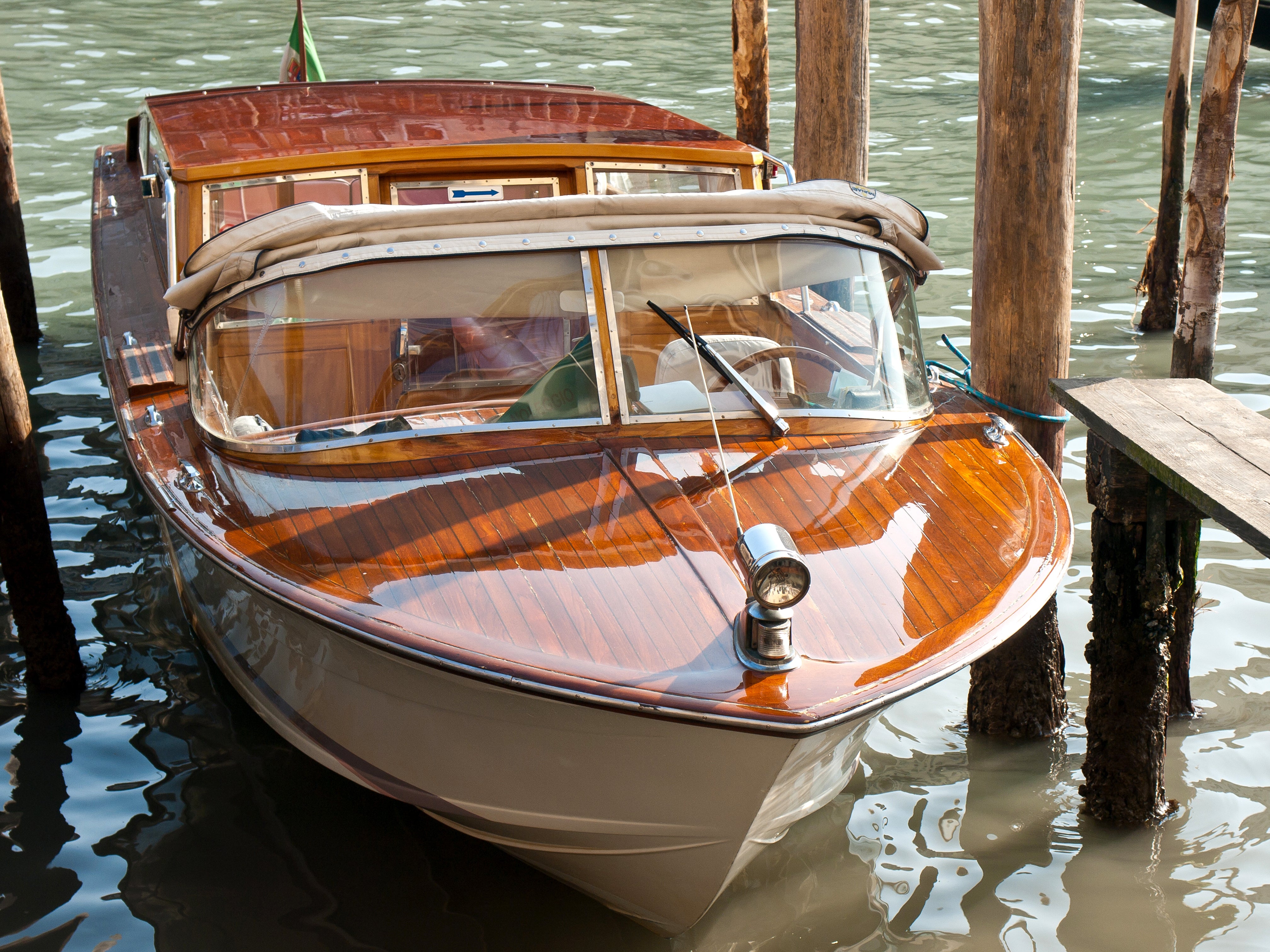 Polyester Resin: Why It's Popular for Boat Repairs