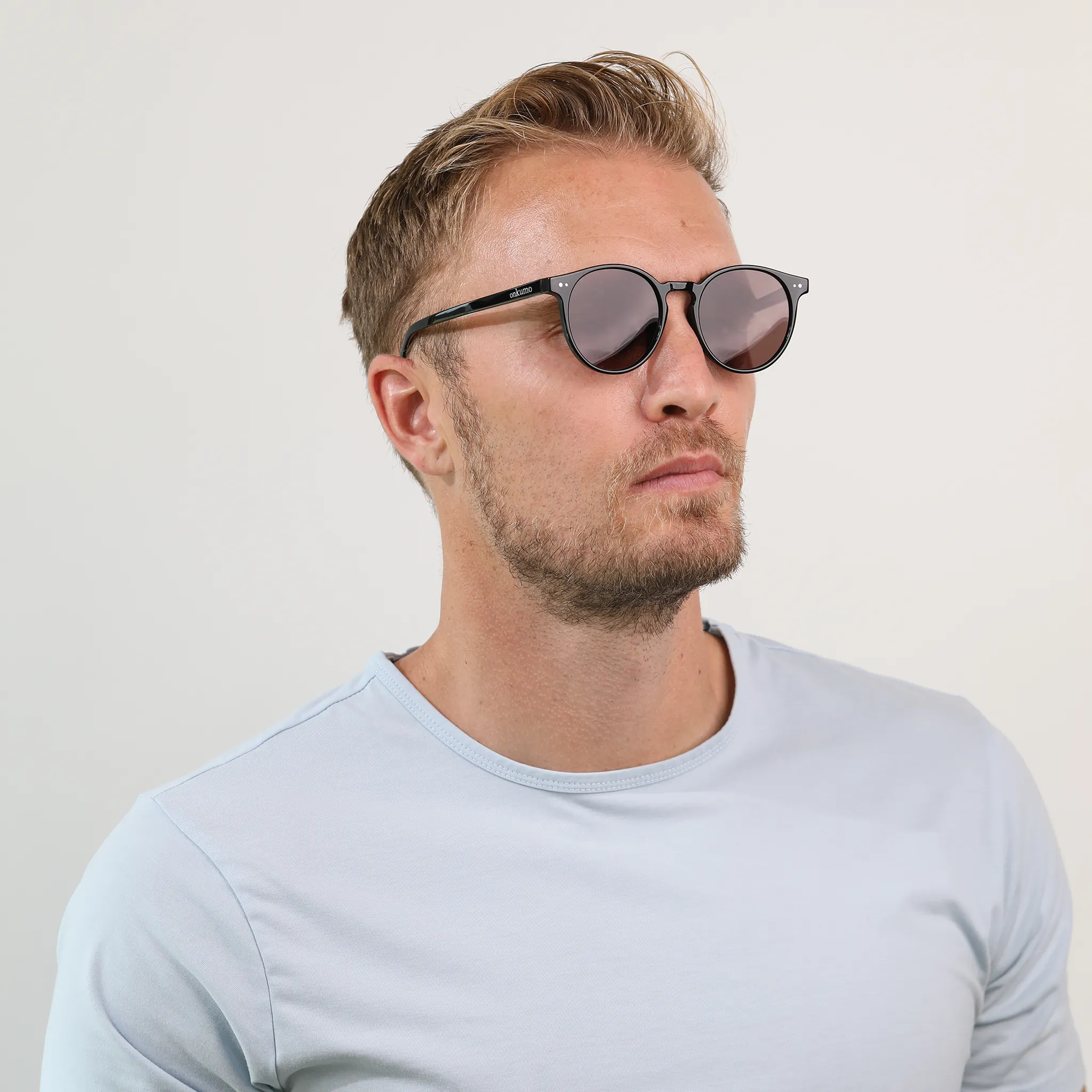 Girl wearing Raybender sunglasses