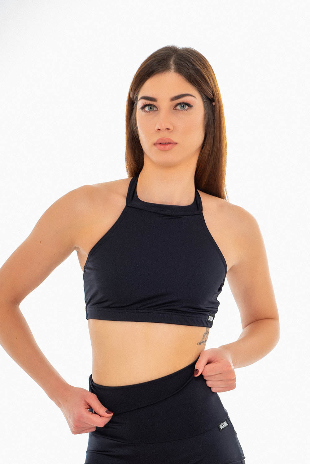 Halter top in black – APEX polewear