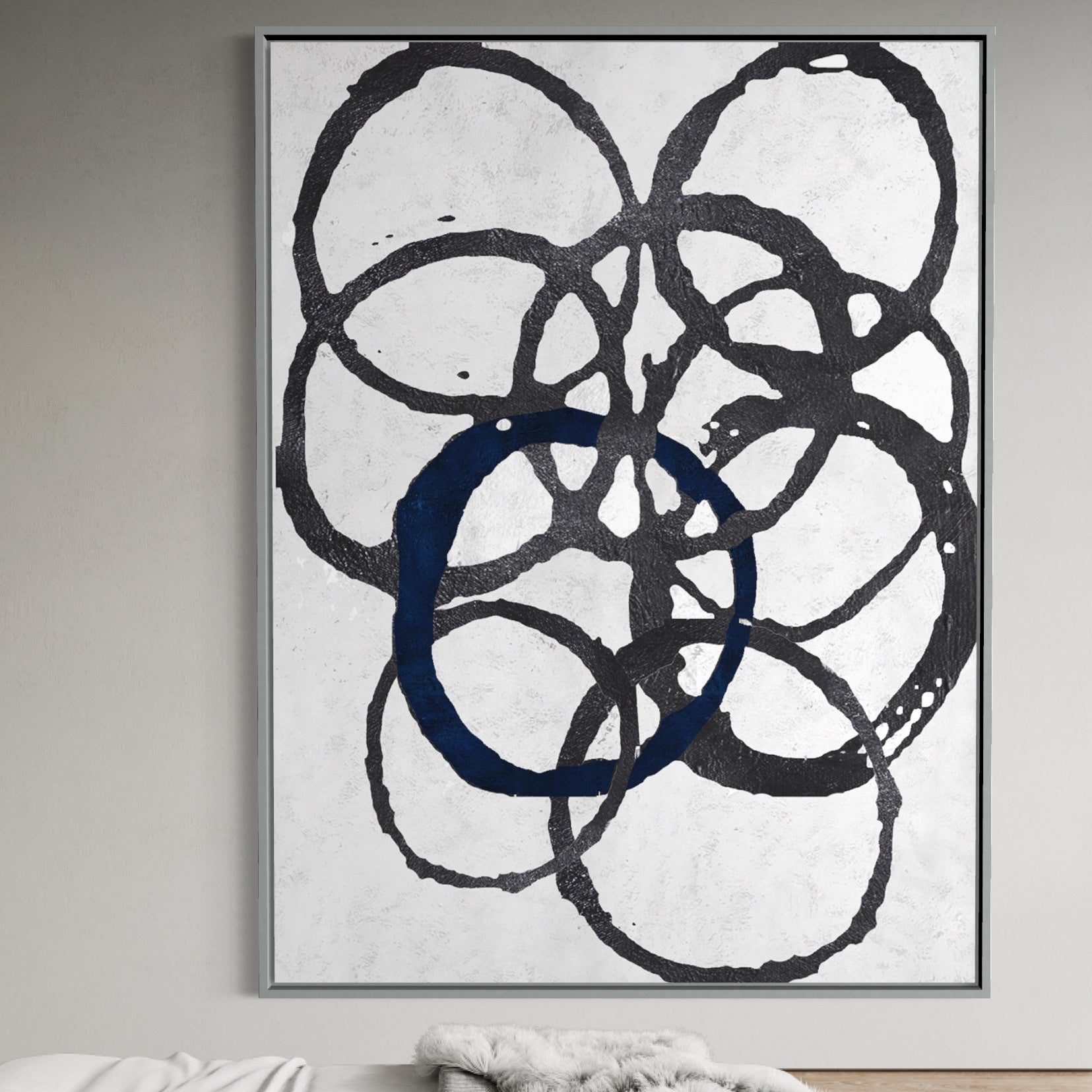 Circles And Charcoal, Black And Silver / 120x180cm