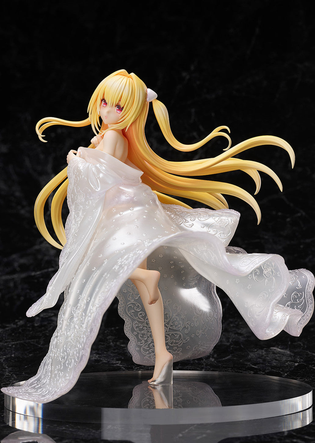 To Love-Ru Darkness Yui Kotegawa (White Shirt Ver.) 1/6 Scale Figure