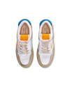 Flache Lyon Sneakers für Herren aus recyceltem Leder – Weiß, Hellblau und Orange Philippe Model - 4