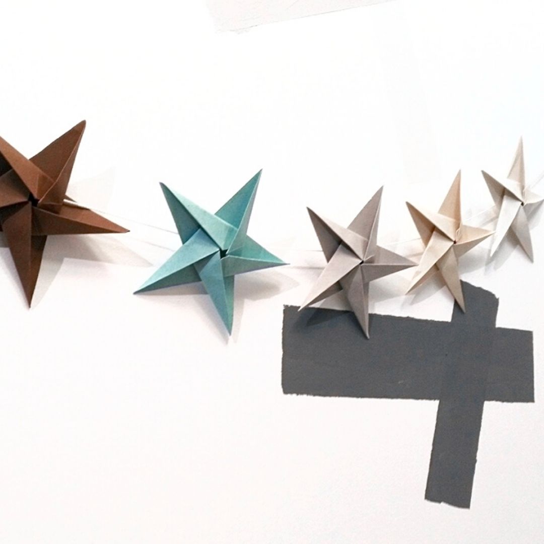 DIY Christmas Origami Stars