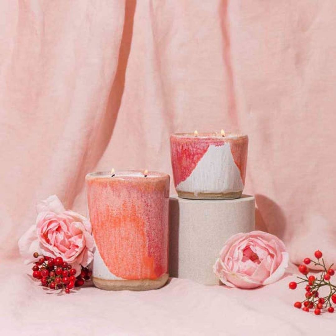Mojo Ceramic Candle Hacienda - Sweet Rose & Dewberry